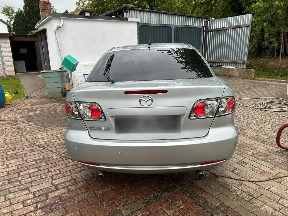Używany Mazda 6 147 KM (108 kW) 2007 Srebrny Sedan/Limuzyna