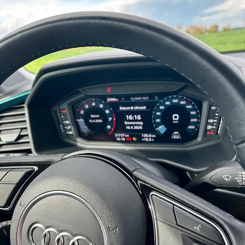 Gebraucht Audi A1 Sportback Advanced 95 PS (69 kW) 2021 Weiß Kleinwagen