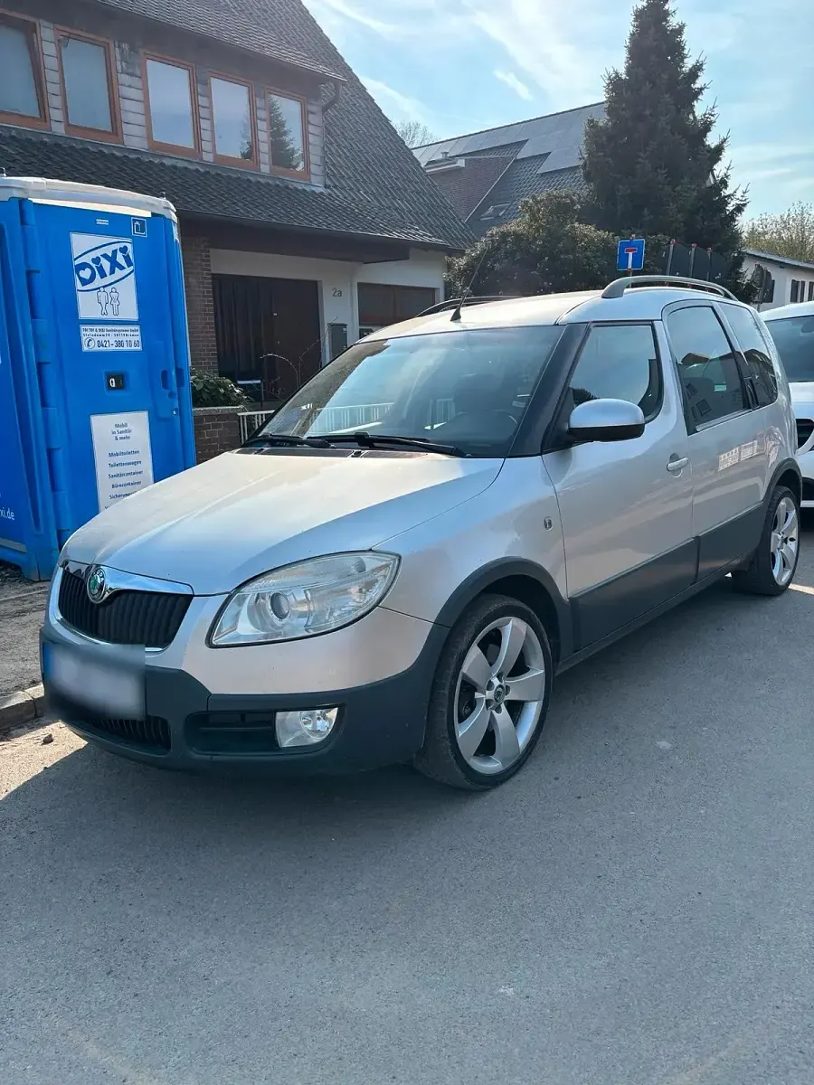 Gebraucht Skoda Roomster 105 PS (77 kW) 2007 Silber Van / Kleinbus