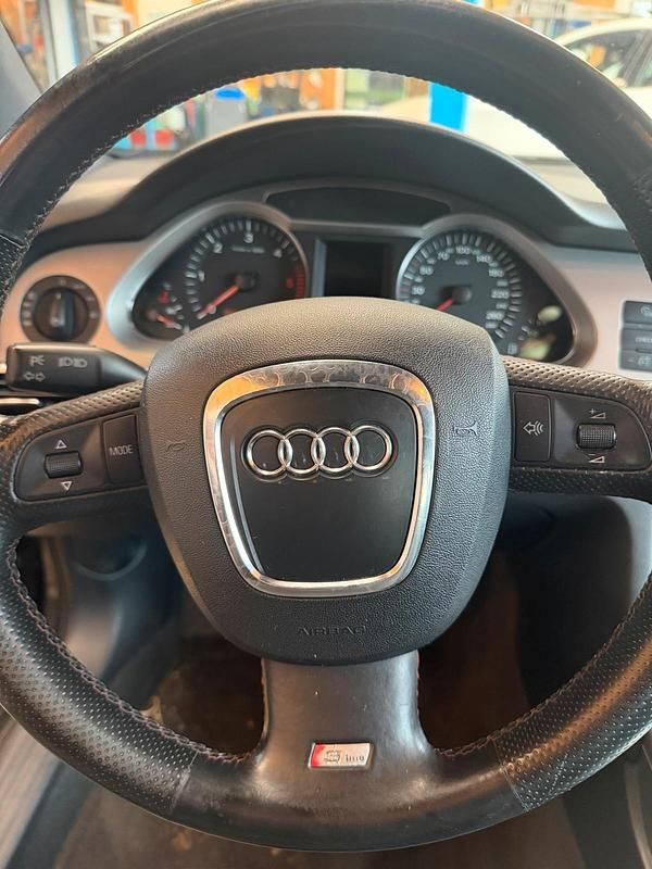 Gebraucht Audi A6 S-Line 235 PS (172 kW) 2006 Grau Kombi