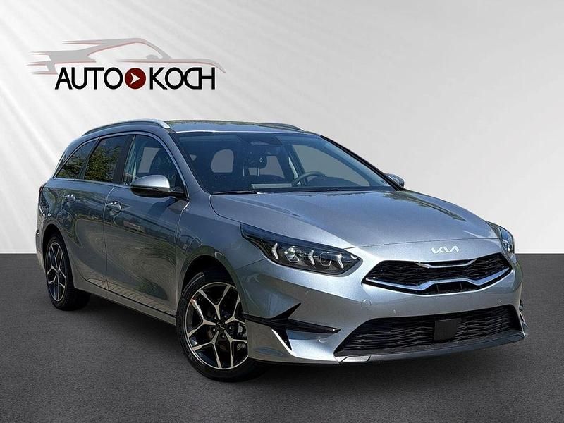 Silber Neu 2025 Kia Ceed Sportswagon 4 Kombi | 27.490 € (Fairer Preis) - Bild 1/4