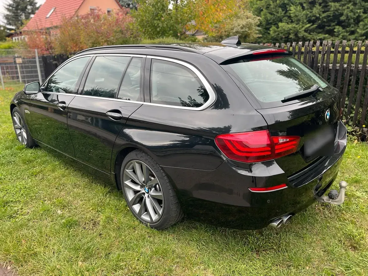 Gebraucht BMW 530 Luxury Line 258 PS (189 kW) 2016 Schwarz Kombi
