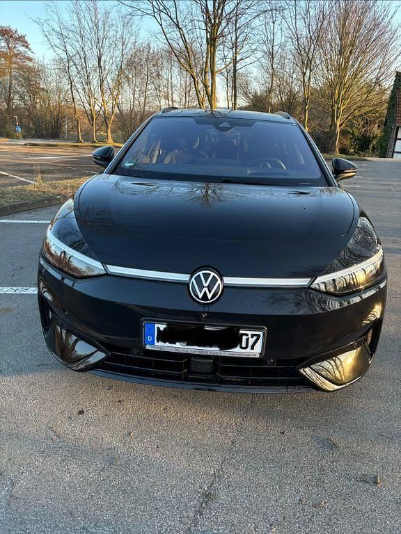 Gebraucht VW ID.7 Pro 210 kW (286 PS) 2024 Schwarz Kombi