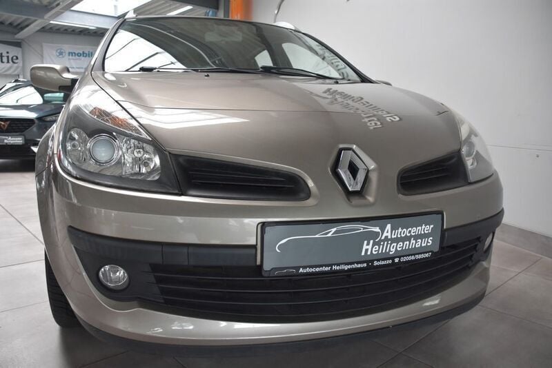 Braun Gebraucht 2009 Renault Clio II Exception Limousine | 7.980 € - Bild 1/4