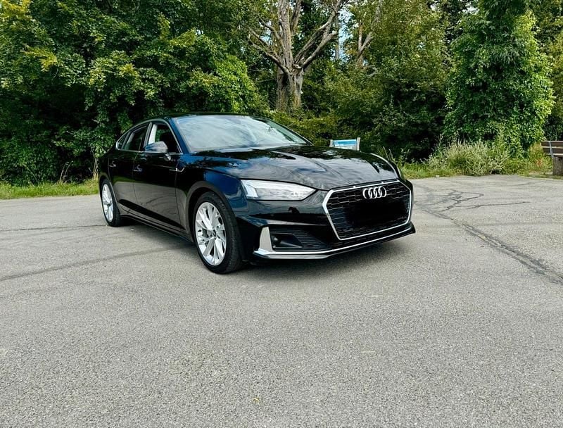 Schwarz Gebraucht 2021 Audi A5 Limousine | 29.500 € (Superpreis) - Bild 1/3