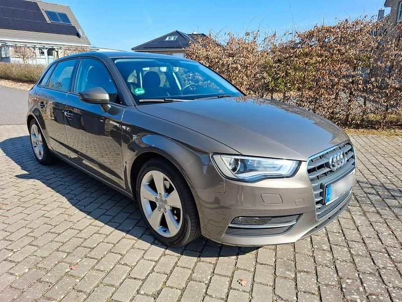 Gebraucht Audi A3 Ambition 110 PS (80 kW) 2016 Grau Limousine