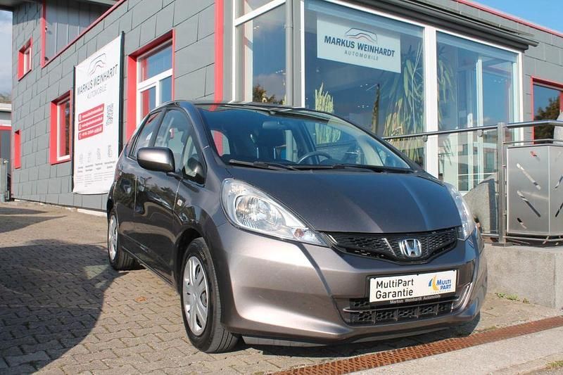 Blau Gebraucht 2014 Honda Jazz Trend Kleinwagen | 8.910 € (Teuer) - Bild 1/4