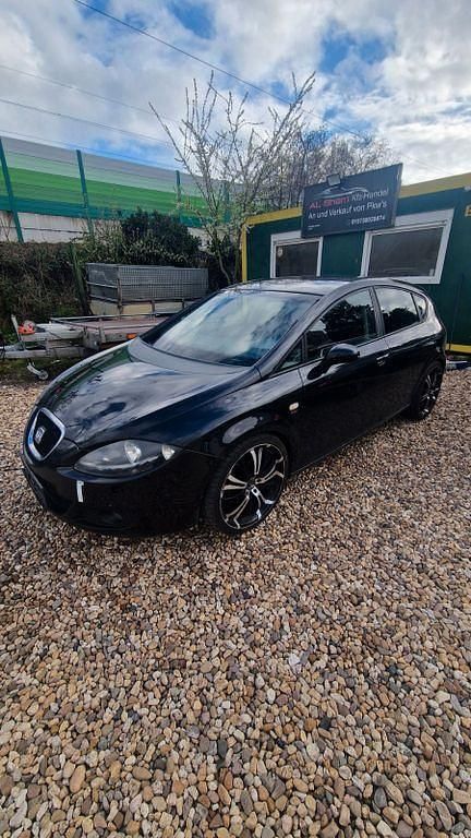Gebraucht Seat Leon Stylance 140 PS (102 kW) 2007 Schwarz Kleinwagen