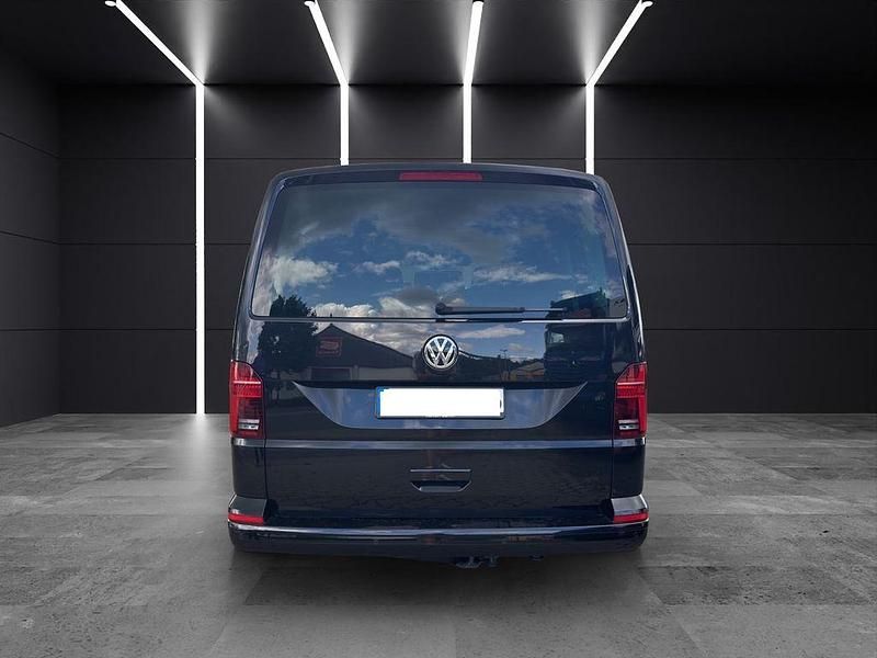 Gebraucht VW Multivan 150 PS (110 kW) 2021 Schwarz Van