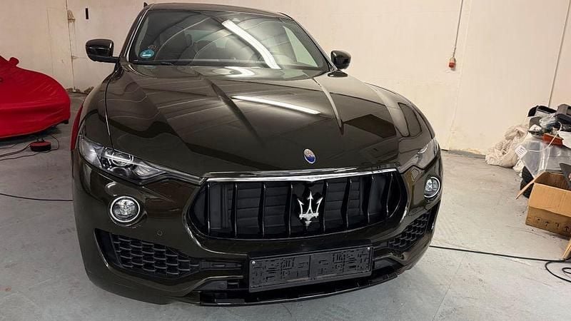 Gebraucht Maserati Levante 275 PS (202 kW) 2017 Grün SUV