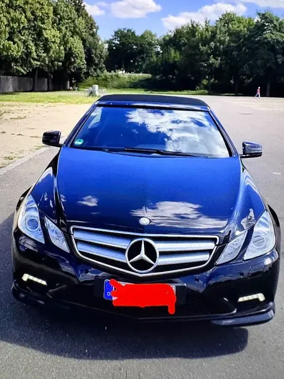 Gebraucht Mercedes E350 Avantgarde 231 PS (169 kW) 2011 Schwarz Cabrio