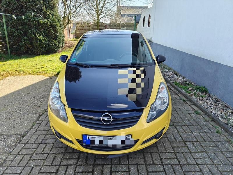 Gebraucht Opel Corsa 101 PS (74 kW) 2010 Gelb Kleinwagen