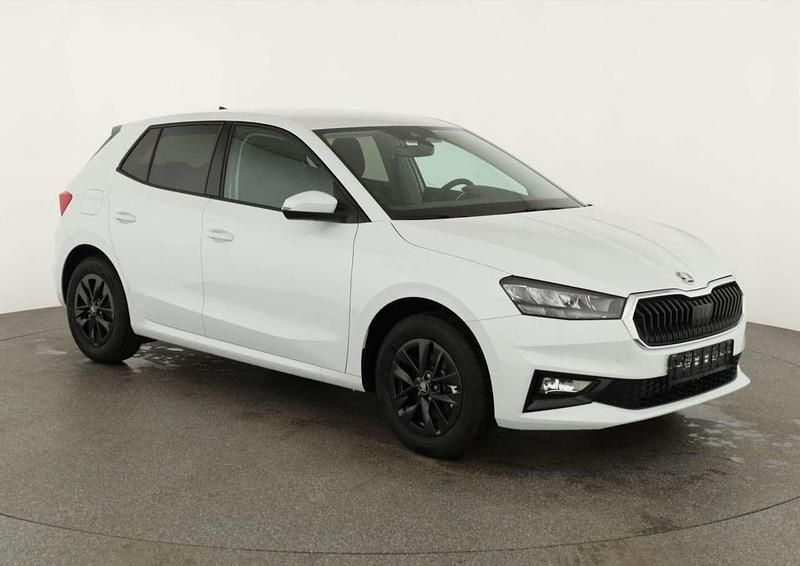 Neu Skoda Fabia Selection 116 PS (85 kW) 2025 Brillant silber metallic Kleinwagen