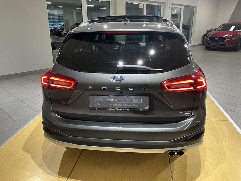 Gebraucht Ford Focus Active X 155 PS (114 kW) 2025 Grau Limousine