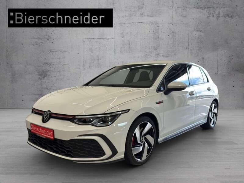 Weiss Gebraucht 2024 VW Golf VIII Pro Limousine | 29.950 € (Guter Preis) - Bild 1/4