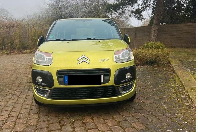 Gebraucht Citroën C3 Picasso Attraction 95 PS (69 kW) 2010 Grün Van / Kleinbus