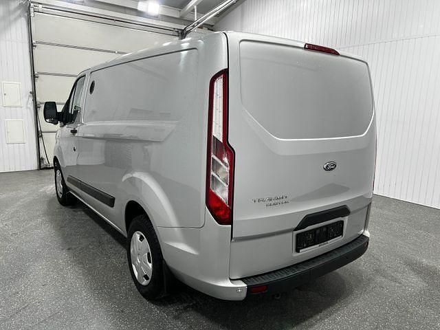 Gebraucht Ford 300 131 PS (96 kW) 2020 Silber Van