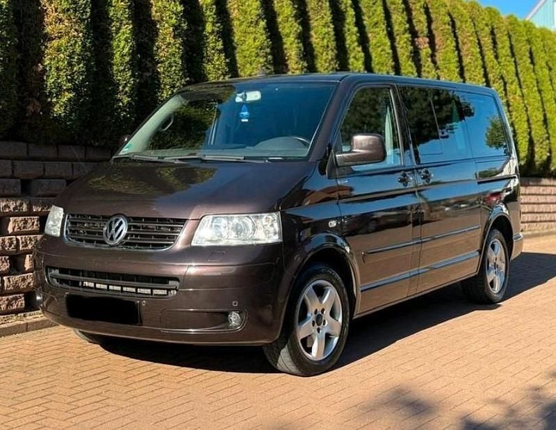 Gebraucht VW Multivan Sport 131 PS (96 kW) 2006 Braun Van