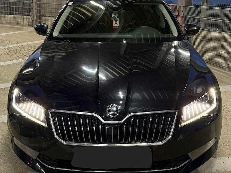 Gebraucht Skoda Superb Style 150 PS (110 kW) 2016 Limousine