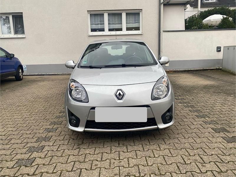 Silber Gebraucht 2009 Renault Twingo Night&Day Kleinwagen | 6.000 € (Teuer) - Bild 1/4