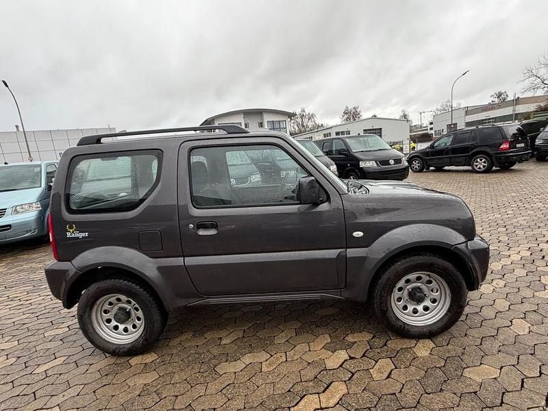 Gebraucht Suzuki Jimny Ranger 86 PS (63 kW) 2014 Grau SUV