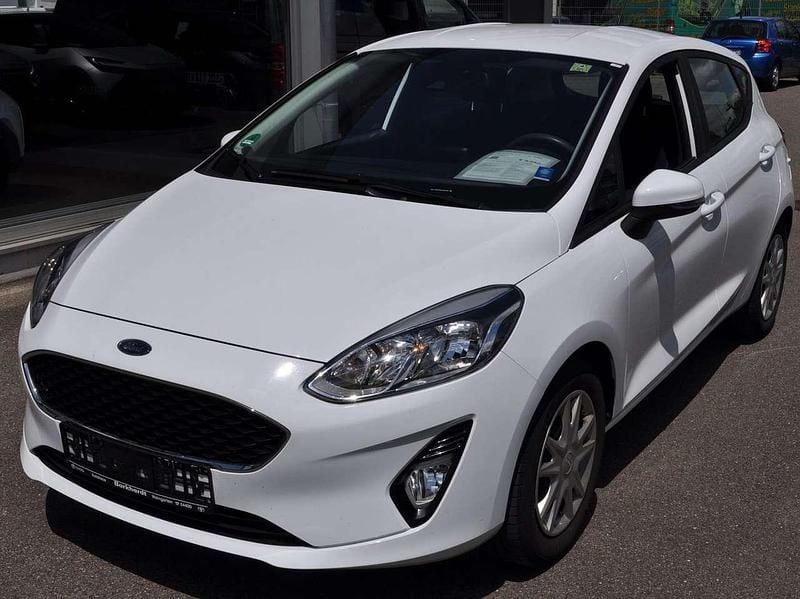 Frozen white Gebraucht 2019 Ford Fiesta Kleinwagen | 9.250 € (Guter Preis) - Bild 1/4