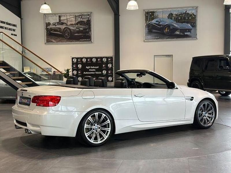Gebraucht BMW M3 77 PS (56 kW) 2011 Beige Limousine