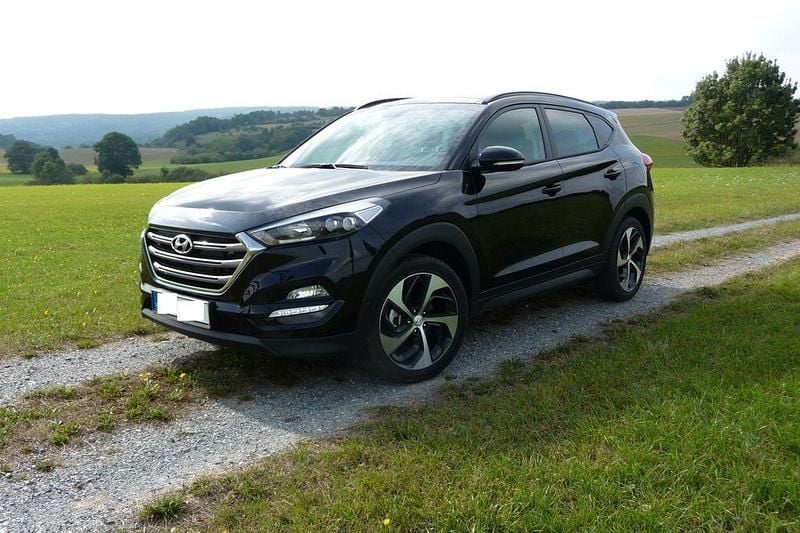 Schwarz Gebraucht 2016 Hyundai Tucson Premium SUV | 13.500 € (Guter Preis) - Bild 1/4