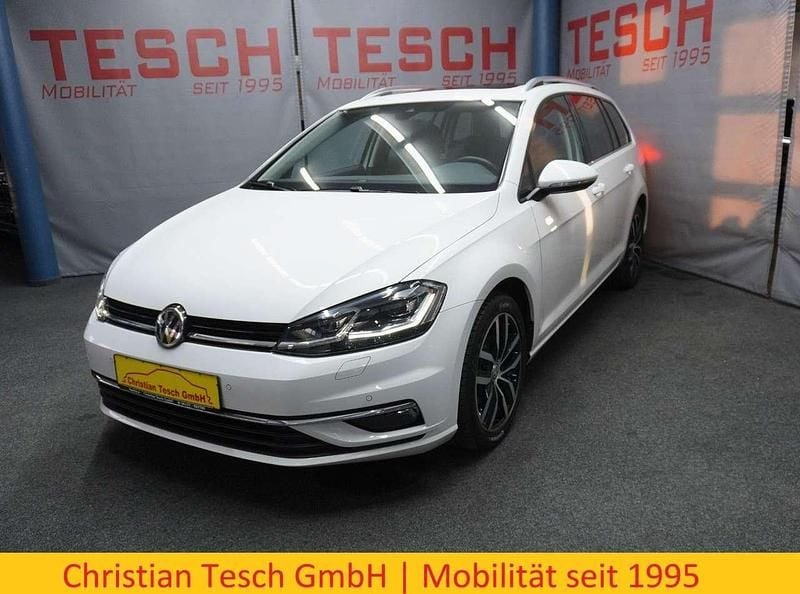 Gebraucht VW Golf VII Highline 150 PS (110 kW) 2018 Weiß Kombi