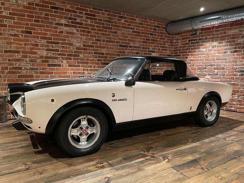 Gebraucht Fiat 124 Abarth 128 PS (94 kW) 1973 Rot Cabrio