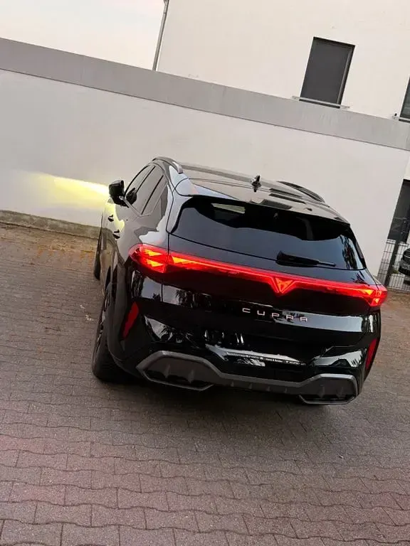 Gebraucht Cupra Terramar 150 PS (110 kW) 2024 Schwarz SUV