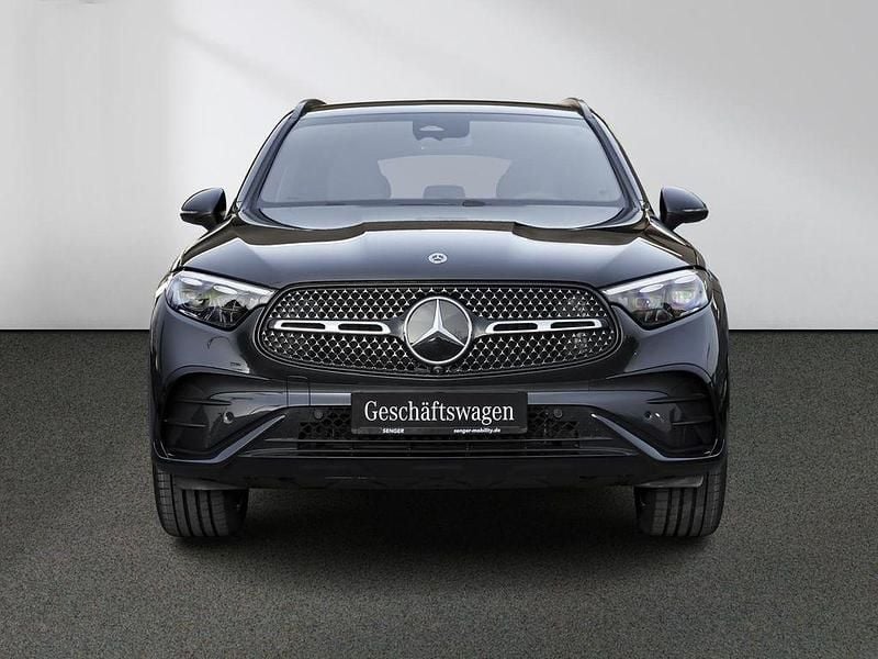 Gebraucht Mercedes GLC220 AMG 197 PS (144 kW) 2026 Lack graphitgrau SUV
