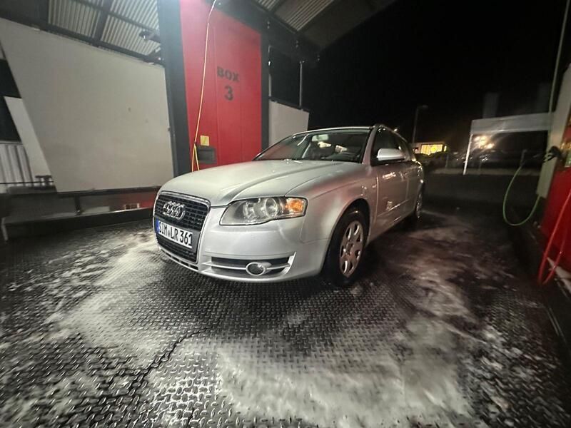Silber Gebraucht 2005 Audi A4 Kombi | 1.300 € - Bild 1/4
