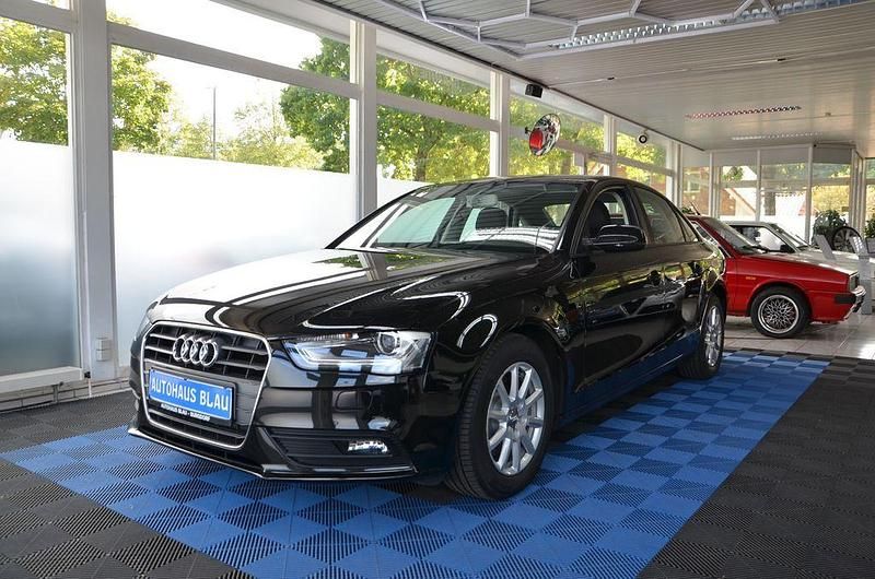 Schwarz Gebraucht 2014 Audi A4 Attraction Limousine | 13.490 € (Fairer Preis) - Bild 1/4