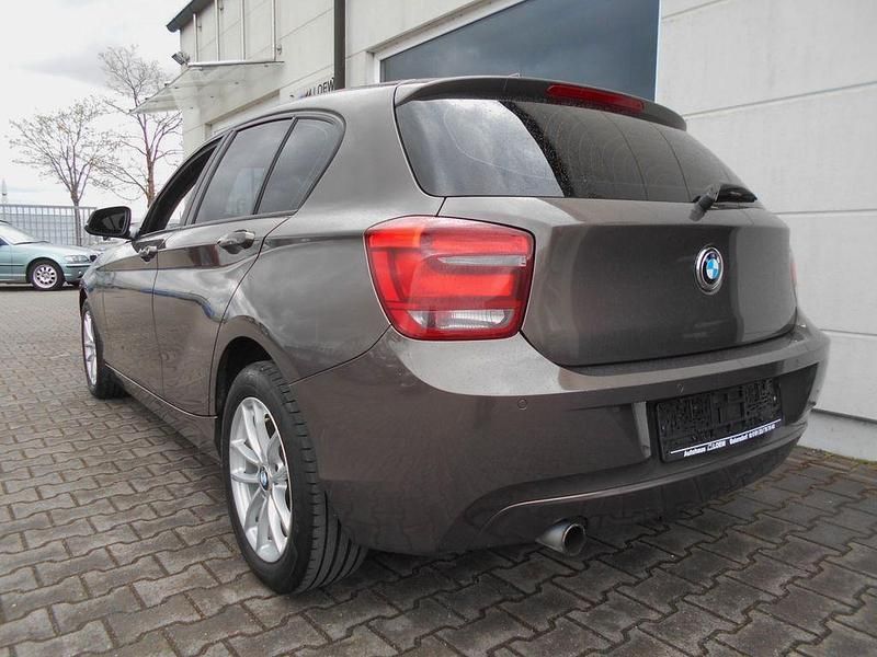 Gebraucht BMW 116 136 PS (100 kW) 2013 Schwarz Kleinwagen
