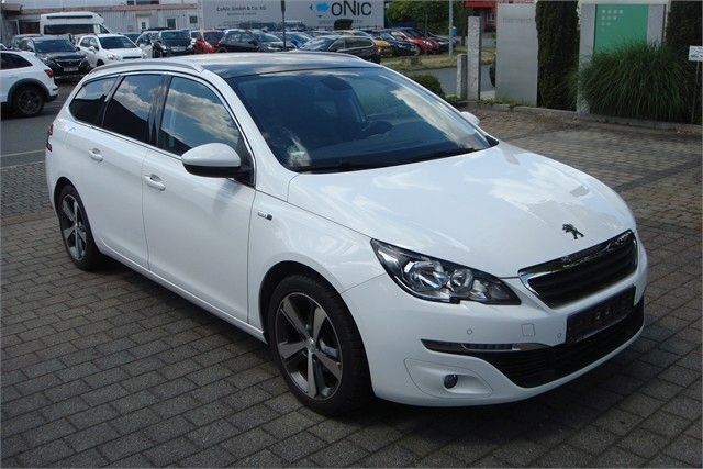 Gebraucht Peugeot 308 Style 131 PS (96 kW) 2016 Weiß Kombi