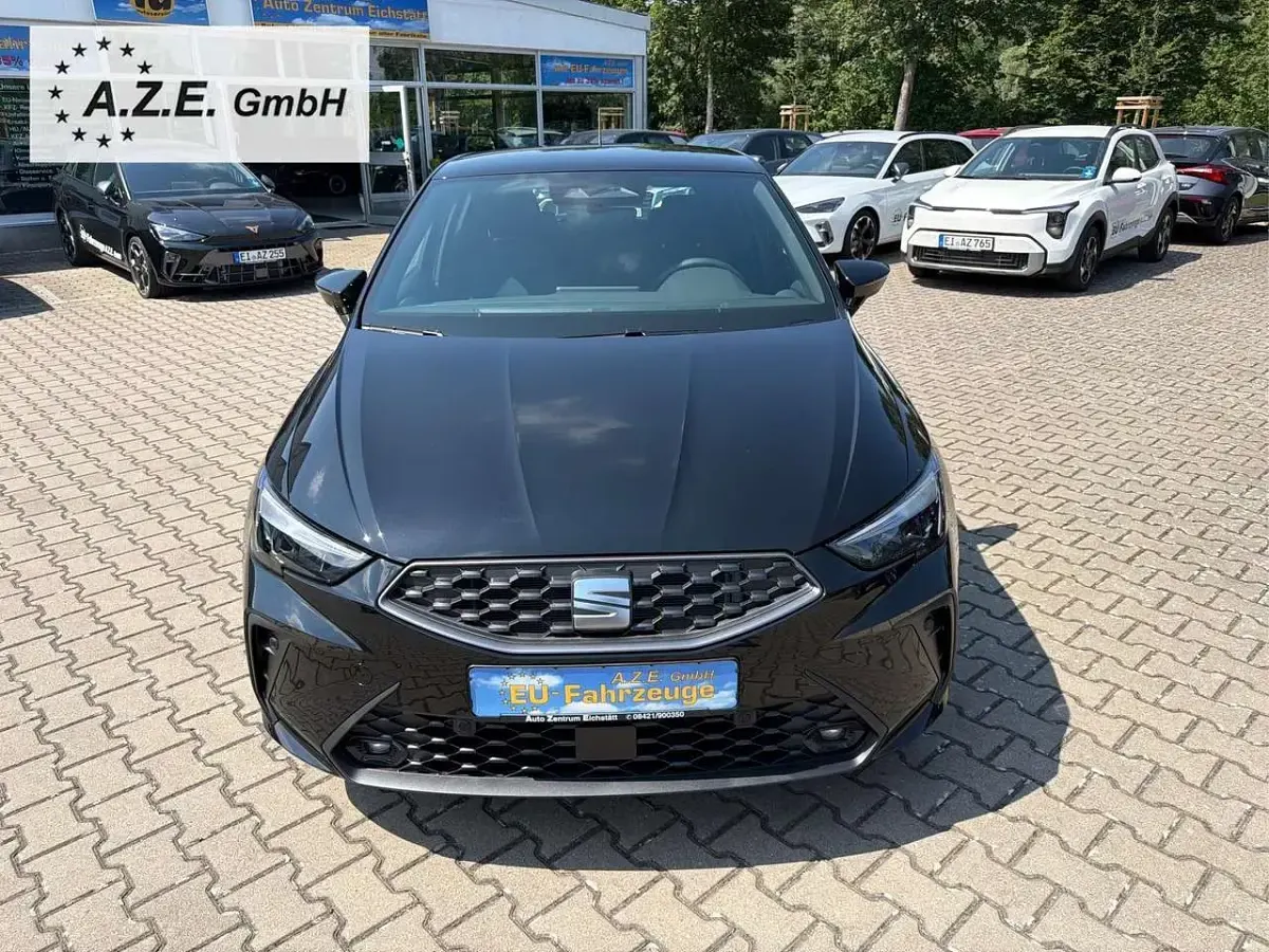 Neu Seat Ibiza Style 95 PS (69 kW) 2026 Schwarzmet. Kleinwagen