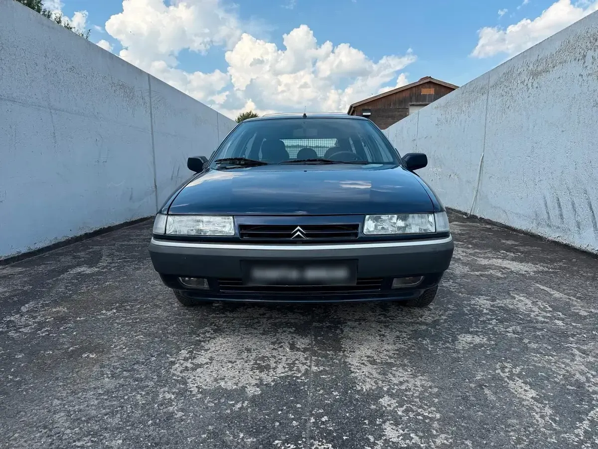 Gebraucht Citroën Xantia 101 PS (74 kW) 1997 Blau Kombi