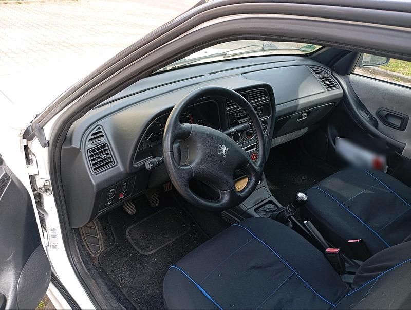 Gebraucht Peugeot 306 86 PS (63 kW) 2000 Weiß Kombi