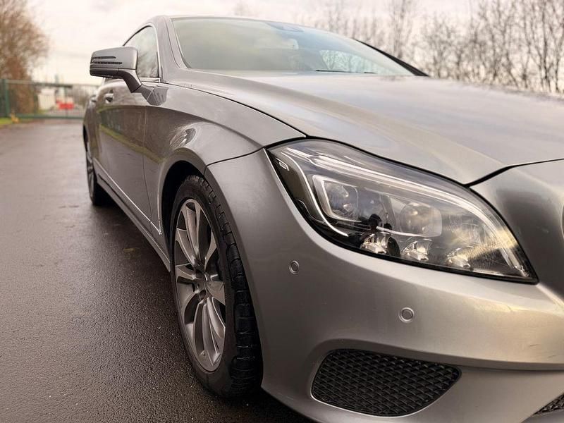 Gebraucht Mercedes CLS220 Shooting Brake 170 PS (125 kW) 2015 Grau Kombi