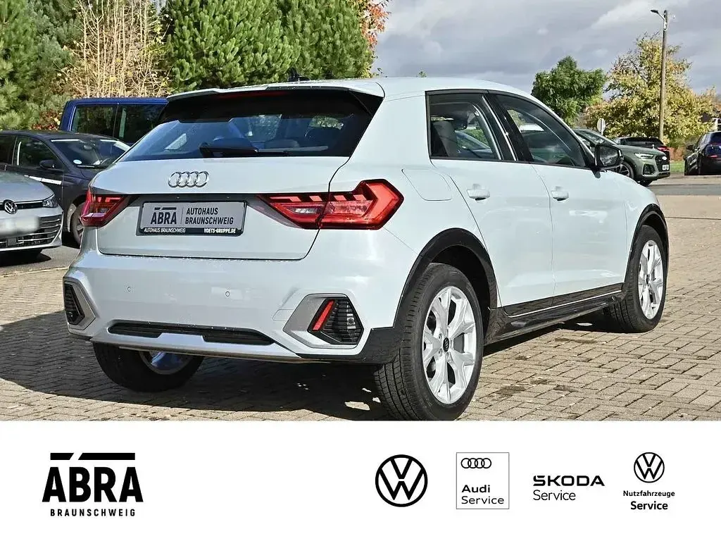 Brugt Audi A1 Basis 116 HK (85 kW) 2024 Grå SUV