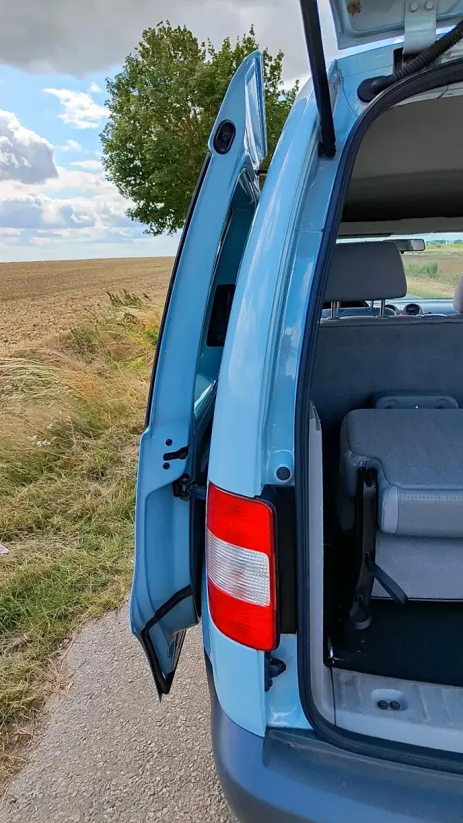 Gebraucht VW Caddy Life 102 PS (75 kW) 2008 Grau Van / Kleinbus
