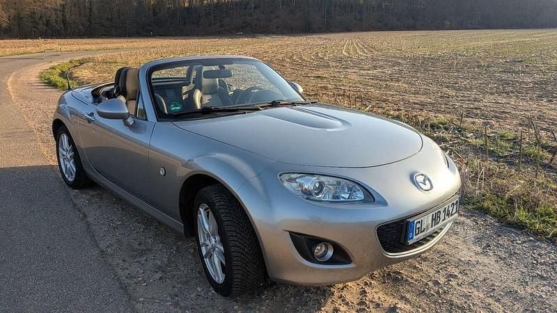 Gebraucht Mazda MX5 Center-Line 126 PS (92 kW) 2011 Silber Cabrio
