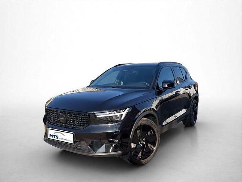Second-hand Volvo XC40 Plus 163 CP (119 kW) 2024 Negru SUV