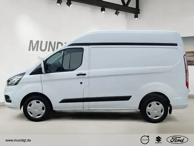 Gebraucht Ford Transit Custom Trend 131 PS (96 kW) 2021 Weiss Van