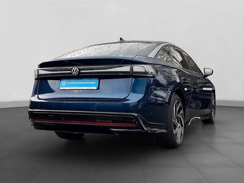 Gebraucht VW ID.7 Pro 210 kW (286 PS) 2023 Blau Limousine