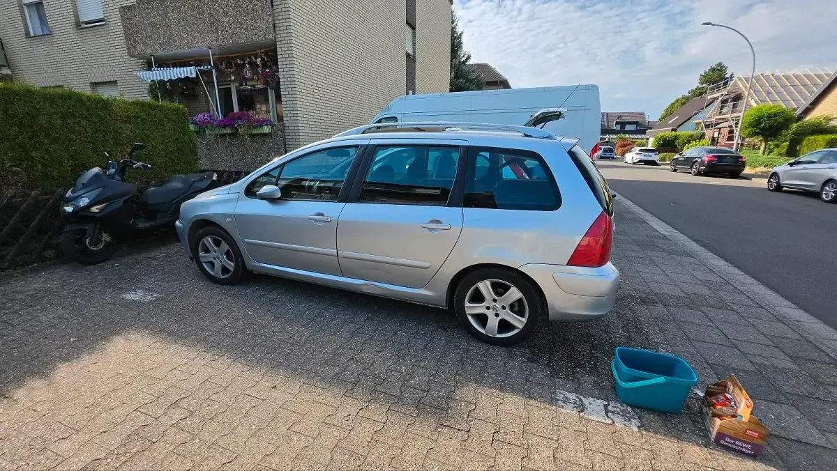 Gebraucht Peugeot 307 109 PS (80 kW) 2003 Grau Kombi