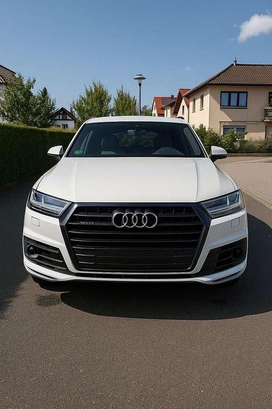 Weiß Gebraucht 2018 Audi Q7 Premium SUV | 36.500 € (Superpreis) - Bild 1/4