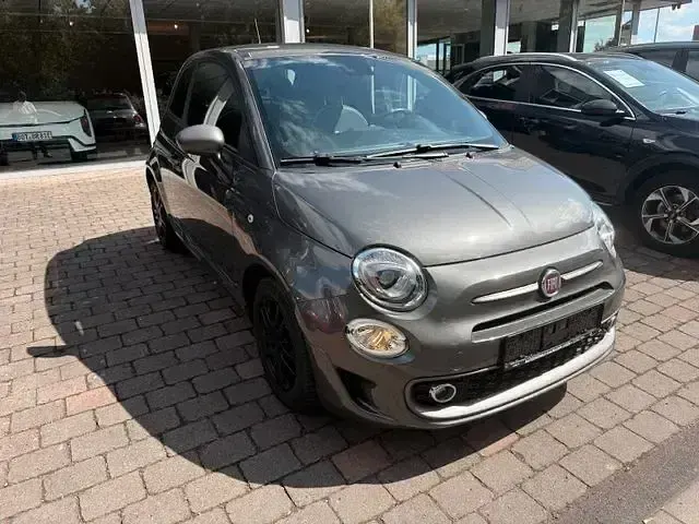 Gebraucht Fiat 500 Sport 69 PS (50 kW) 2019 Grigio colosseo/adrenalinico Kleinwagen