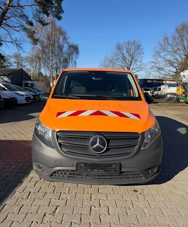 Gebraucht Mercedes Vito 163 PS (119 kW) 2021 Van